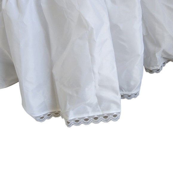 Davids Bridal Wedding Slip 603 2 Tier A Line Aline White Size 16 Crinoline NWOT - Picture 5 of 8